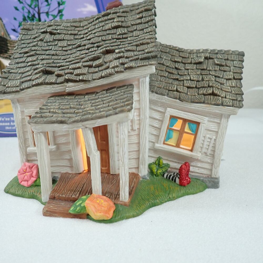 Dept 56 Wizard of Oz 4-Piece We're Not in Kansas Anymore Lighted Set 59350 w/Box - Picture 4 of 16